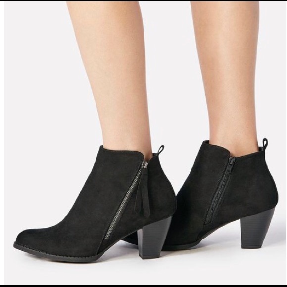 Just Fab Booties - Picture 4 of 7